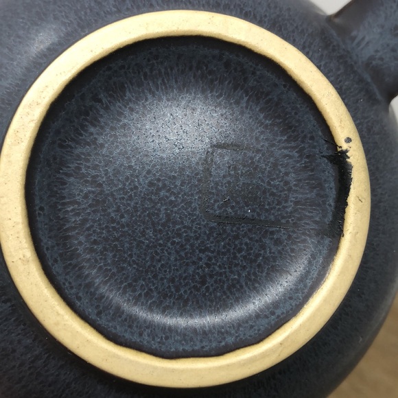 Denby - Langley Pottery Charcoal and Cream Mug Set made in England - Picture 9 of 12